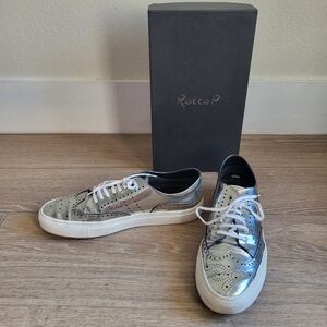 Silver fashion sneakers
